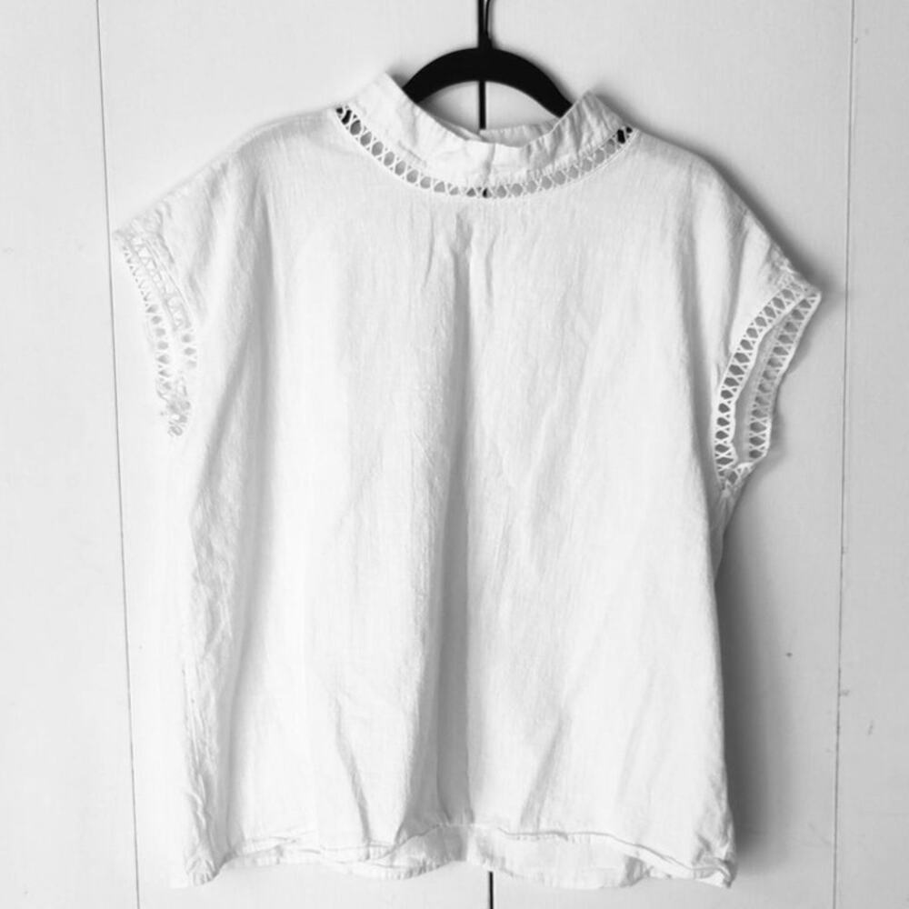 White Structured Cutout Trim Sleeveless Top